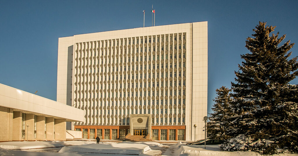 Здание Заксобрания НСО