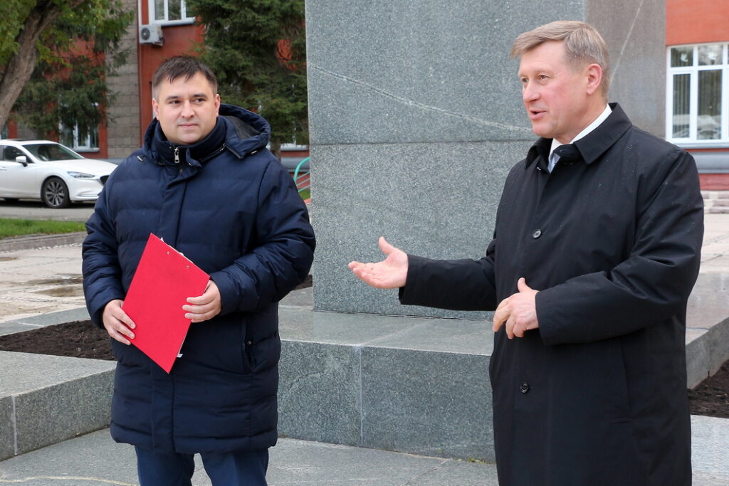 Анатолий Локоть и Роман Яковлев