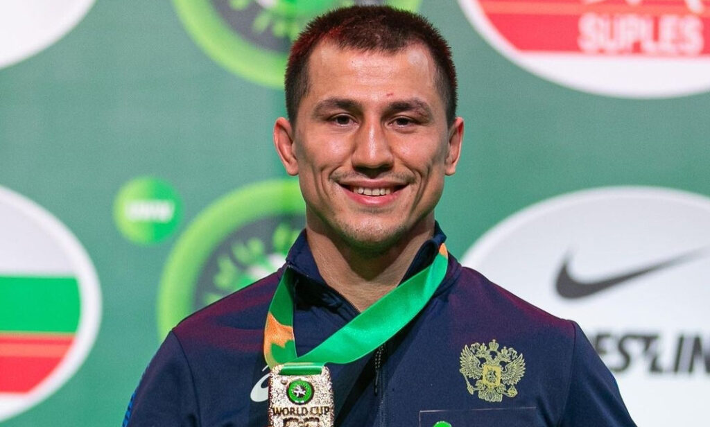 роман власов олимпийский чемпион