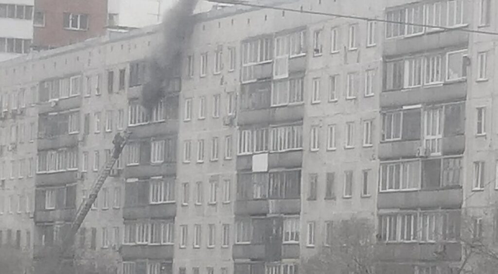 пожар, балкон