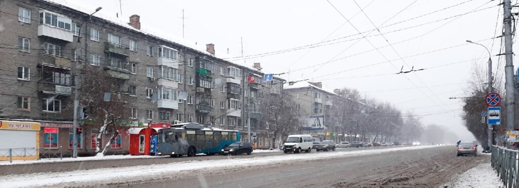 снег, крыши