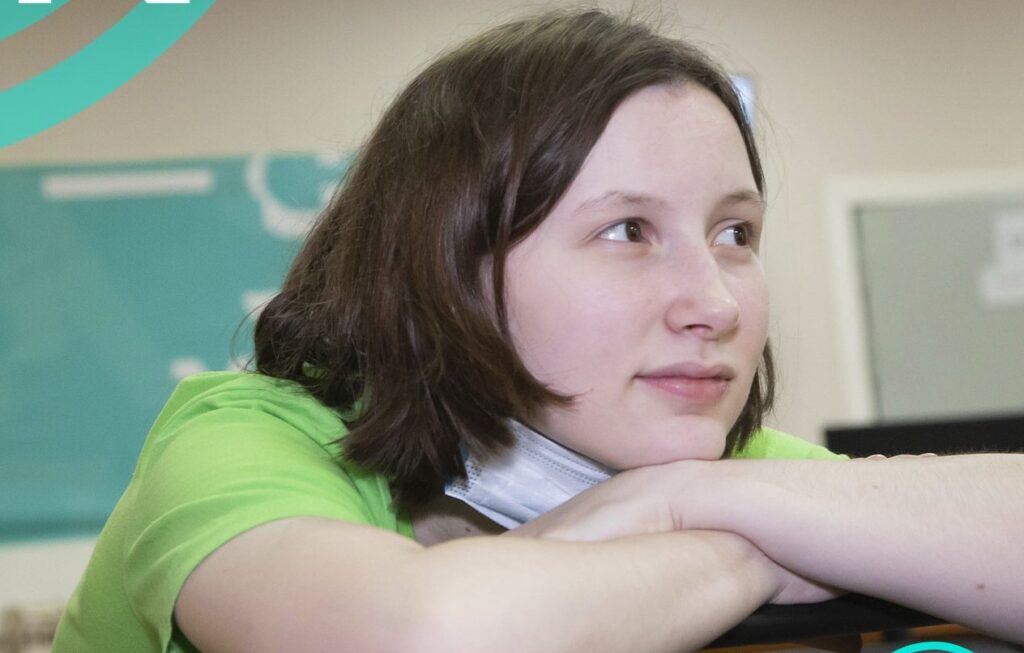 Анна Белокозова