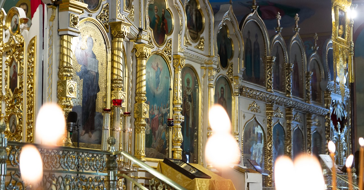 храм