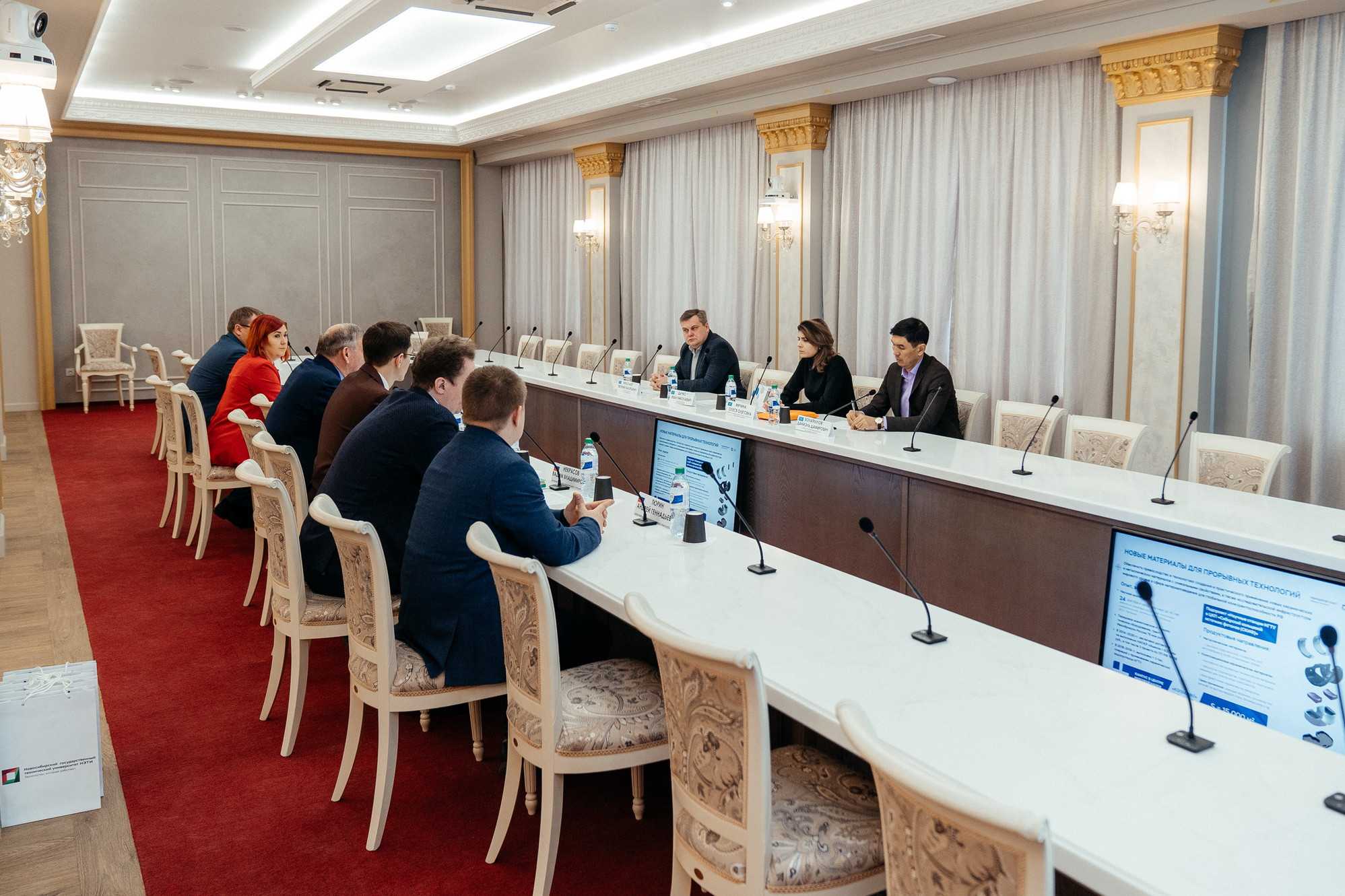 Делегация Казахстана в НГТУ