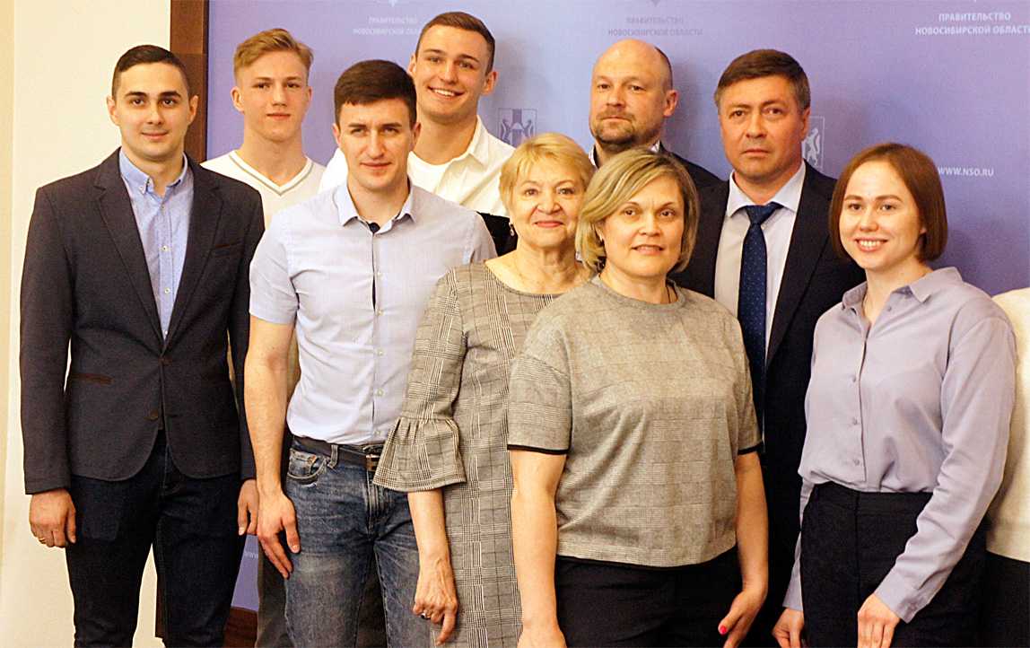 новосибирские пловцы и тренеры