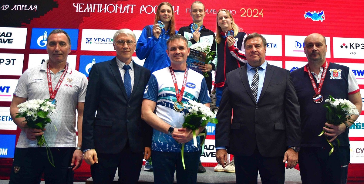 чемпионка России по плаванию Арина Суркова