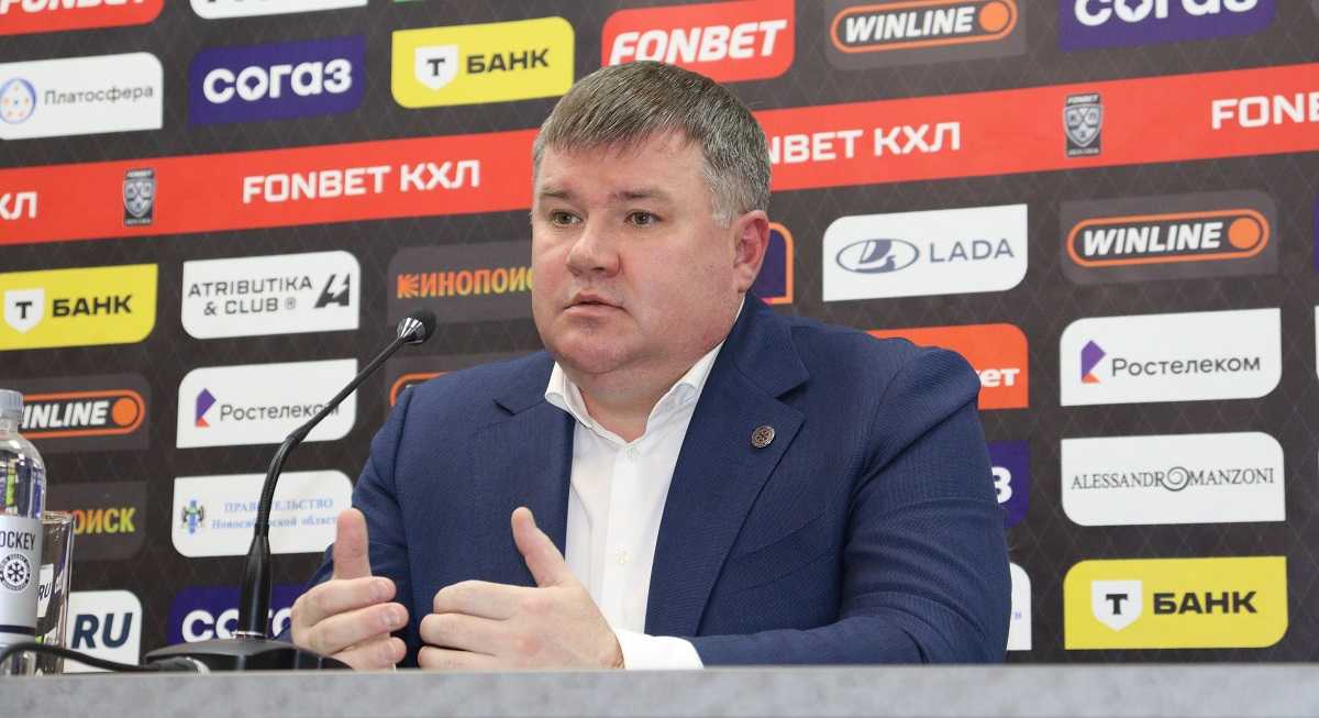 генменеджер ХК «Сибирь» Лев Крутохвостов